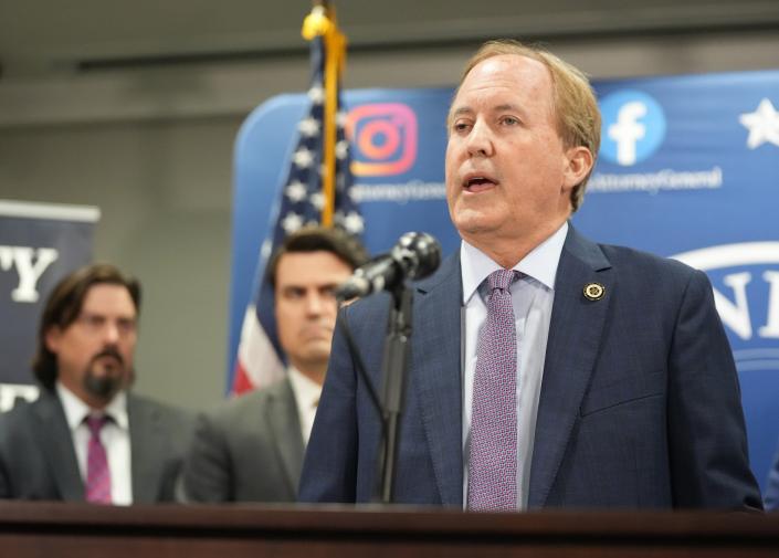 Impeachment Prosecutors Get Bigger In Number Against Ken Paxton