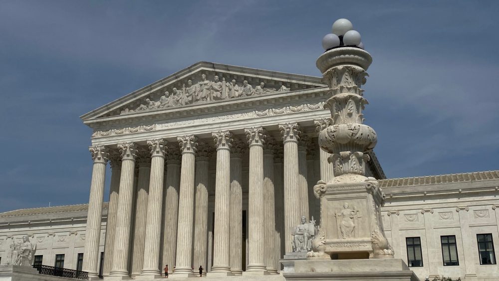 US Supreme Court Confronted by Alabama’s Unyielding Stance