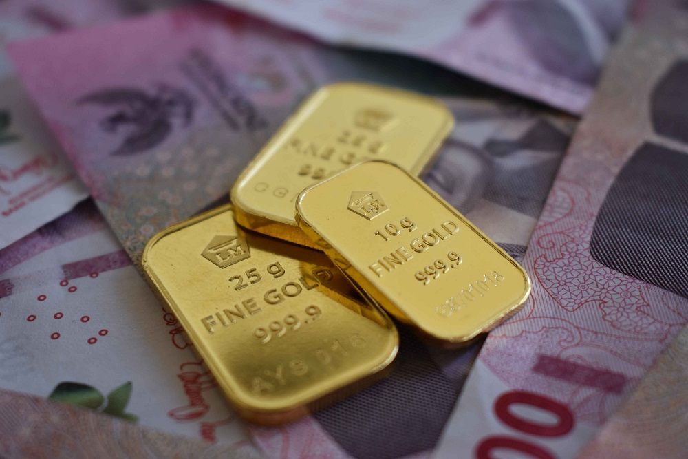unclaimed-cargo-cash-and-counterfeit-gold-in-the-zambia-egypt-plane-seizure