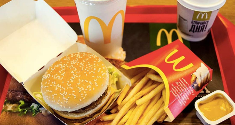 national-cheeseburger-day-deals-at-mcdonalds-wendys-and-more-for-just-1-cent