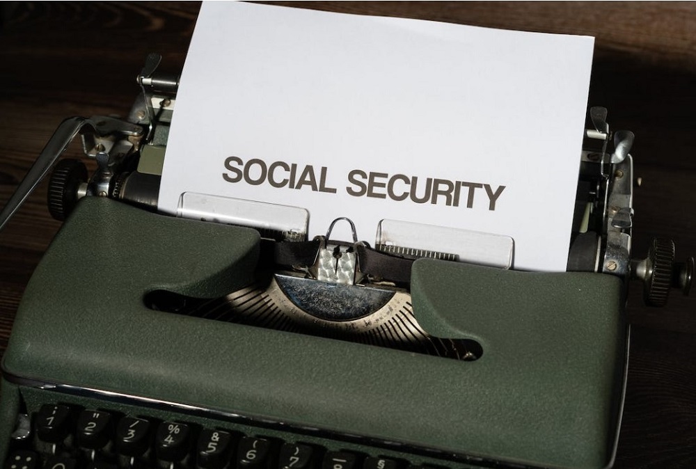 social-security-continues-amid-shutdowns-yet-ongoing-threats-to-benefits-loom